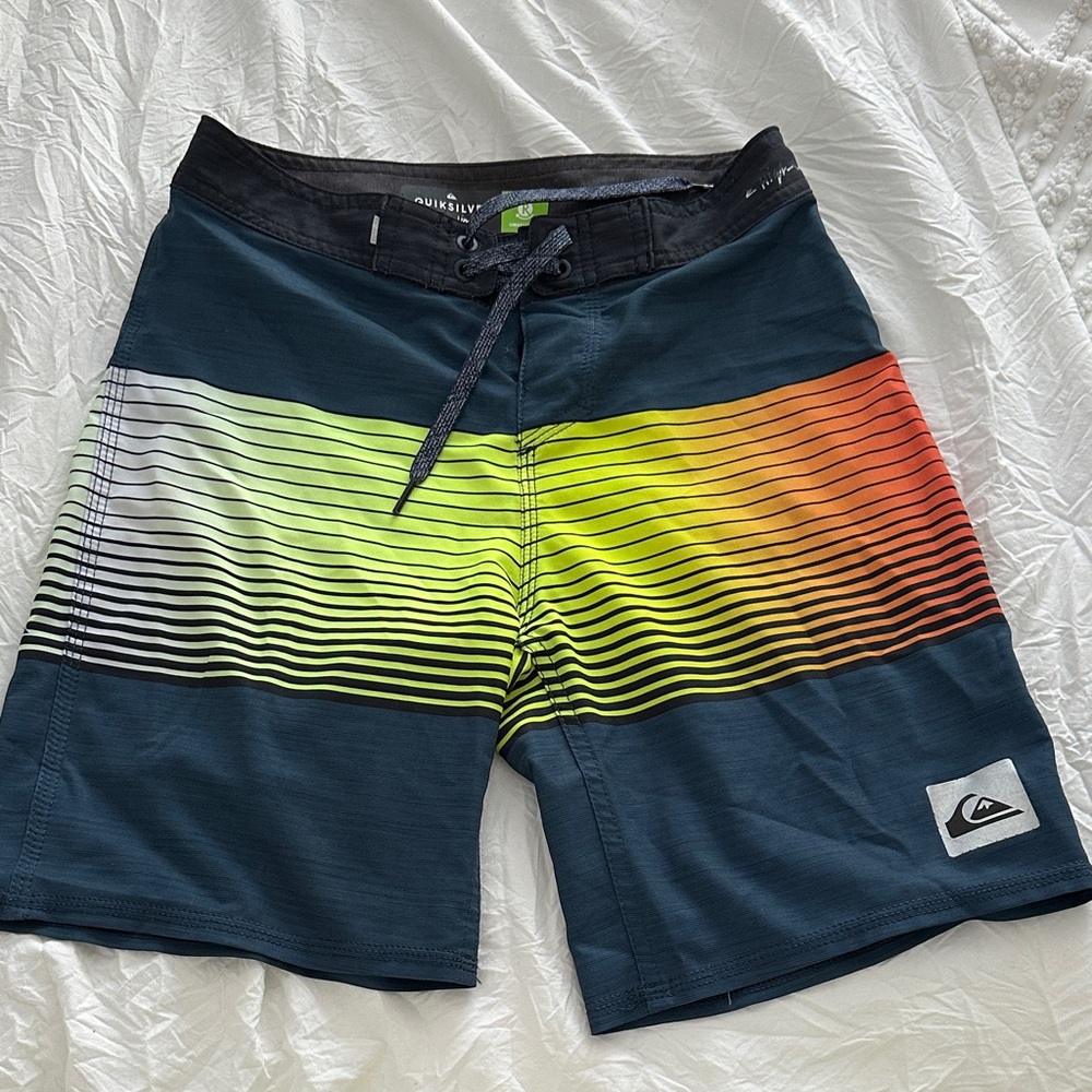 Quiksilver Youth Gradient Stripe Swim Shorts- 24 waist